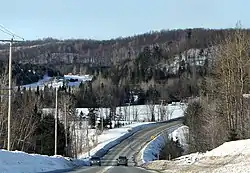 Route 309 in the Du Lièvre River valley.