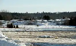 Ottawa River at the outlet of Lac des Quinze in Angliers