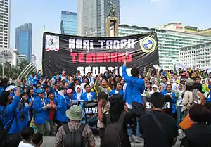 Anti-smoking campaign taken to the streets of Jakarta