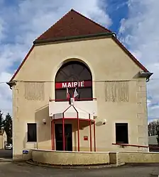 The town hall in Asnans-Beauvoisin