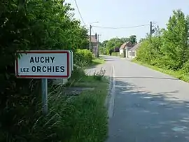 The road into Auchy-lez-Orchies