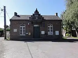 The town hall in Audignies