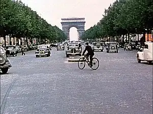 The Champs-Élysées in 1939.