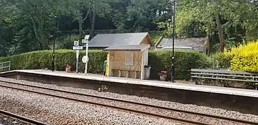 Bradford-bound platform seen from opposite