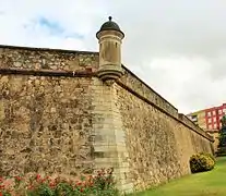 Southern and western curtain walls and bartizan at the junction