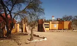 Entrance of the Baumgartsbrunn farm in central Namibia