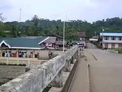 Highway showing a bridge on the main road of Bayabas