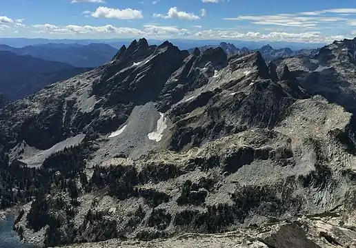 Bears Breast Mountain from Mount Hinman