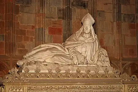 Cenotaph of Hubertus by Guillaume Geefs (1847)