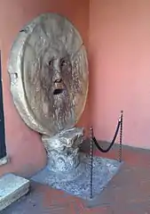 Side view of Bocca della Verità.