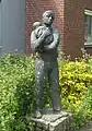 Man met baby (man with baby), Bodegraven