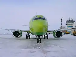 Boeing 737 at Novy Urengoy Airport