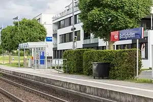 Concrete platform and shelter