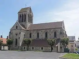 The 12th century Church of St. Martin ,  Bourg-et-Comin