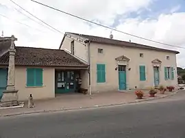 The town hall in Boviolles