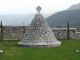 British Military Cemetery, Bralos