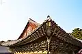 temple's roof decoration