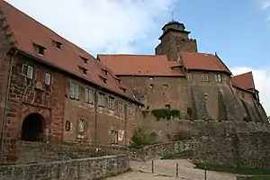 Breuberg Castle, keep (Bergfried) and main gate