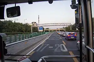 Bus lane along Jingtong Expressway