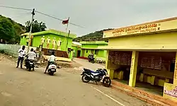 Bus stop in Pedamadduru