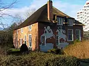 Former farmhouse, constructed around the year 1700, at the Arendsdorp estate, now embedded within the city fabric