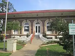 Carnegie Library in Franklin (2011)