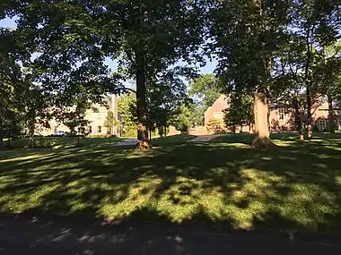 Homes along Carrswold Drive