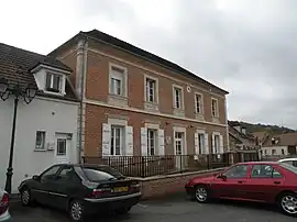 The town hall in Catenoy