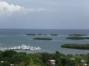 Cays and boats in La Parquera