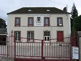 The town hall in Cessoy-en-Montois