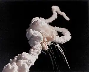 Image 2The space shuttle Challenger disintegrates on January 28, 1986 (from Portal:1980s/General images)