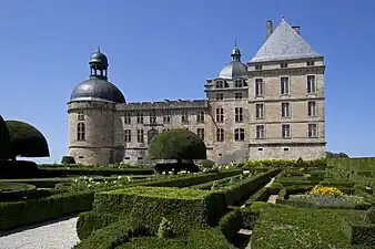 Château de Hautefort