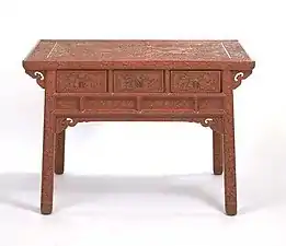 Chinese lacquerware table, 1425–1436