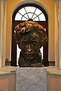 A bust of Ignacy Paderewski