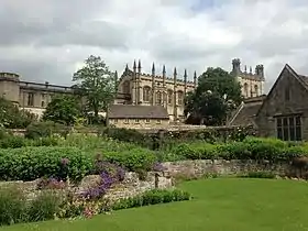 War Memorial gardens