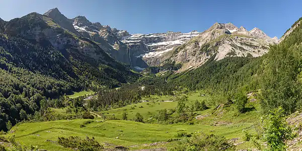 Closer view of Gavarnie Falls