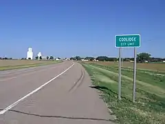 Looking westward on U.S. Highway 50/400.