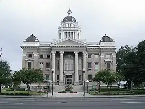 Lowndes County Courthouse in Valdosta