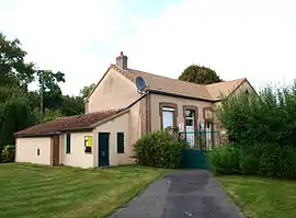 The town hall in Courtoin