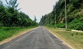 Cox's bazar marine drive.JPG