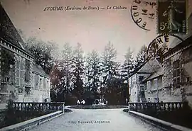 The chateau in Avoine in the early 20th century