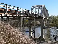 A bridge at Decatur crosses the Missouri River into Iowa