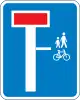 E18.1.2: Dead end with continuing cyclepath to the right