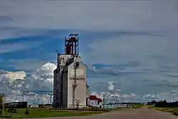 Grain elevator in Dinsmore