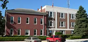 Dixon County courthouse in Ponca