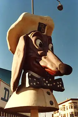 Doggie Diner head