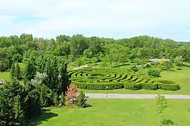 The arboretum and the garden maze