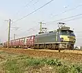 JR Freight EF66 28 in February 2007 in the later livery applied to refurbished locomotives