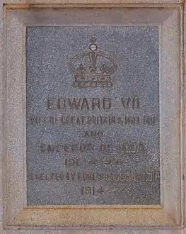 Edward VII English Inscription (Front)