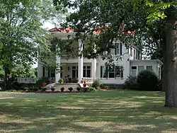 A home along Elberton's Heard Street